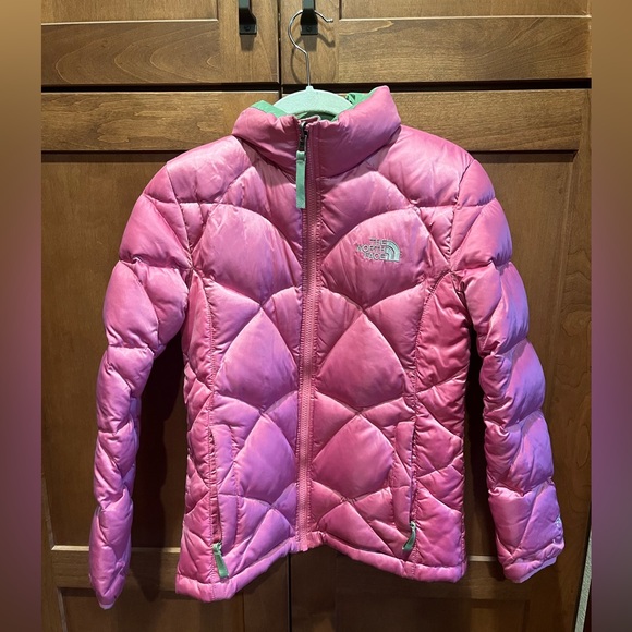The North Face Girls Pink Puffer Jacket - Picture 1 of 3